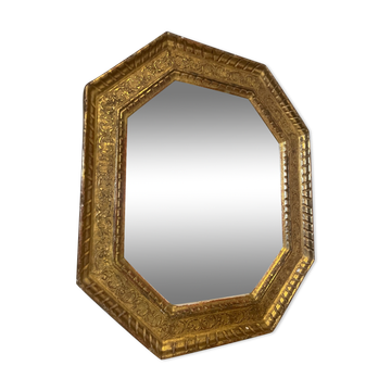 Octagonal mirror