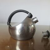 Design kettle Flavio Sambinelli for Carlo Giannini