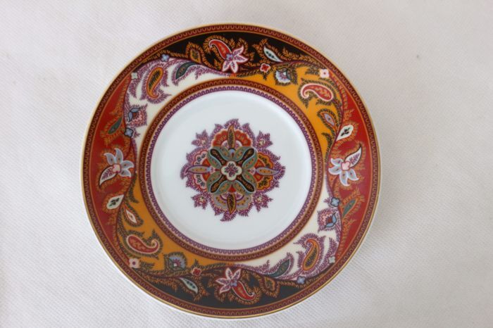 Limoges Etro the service