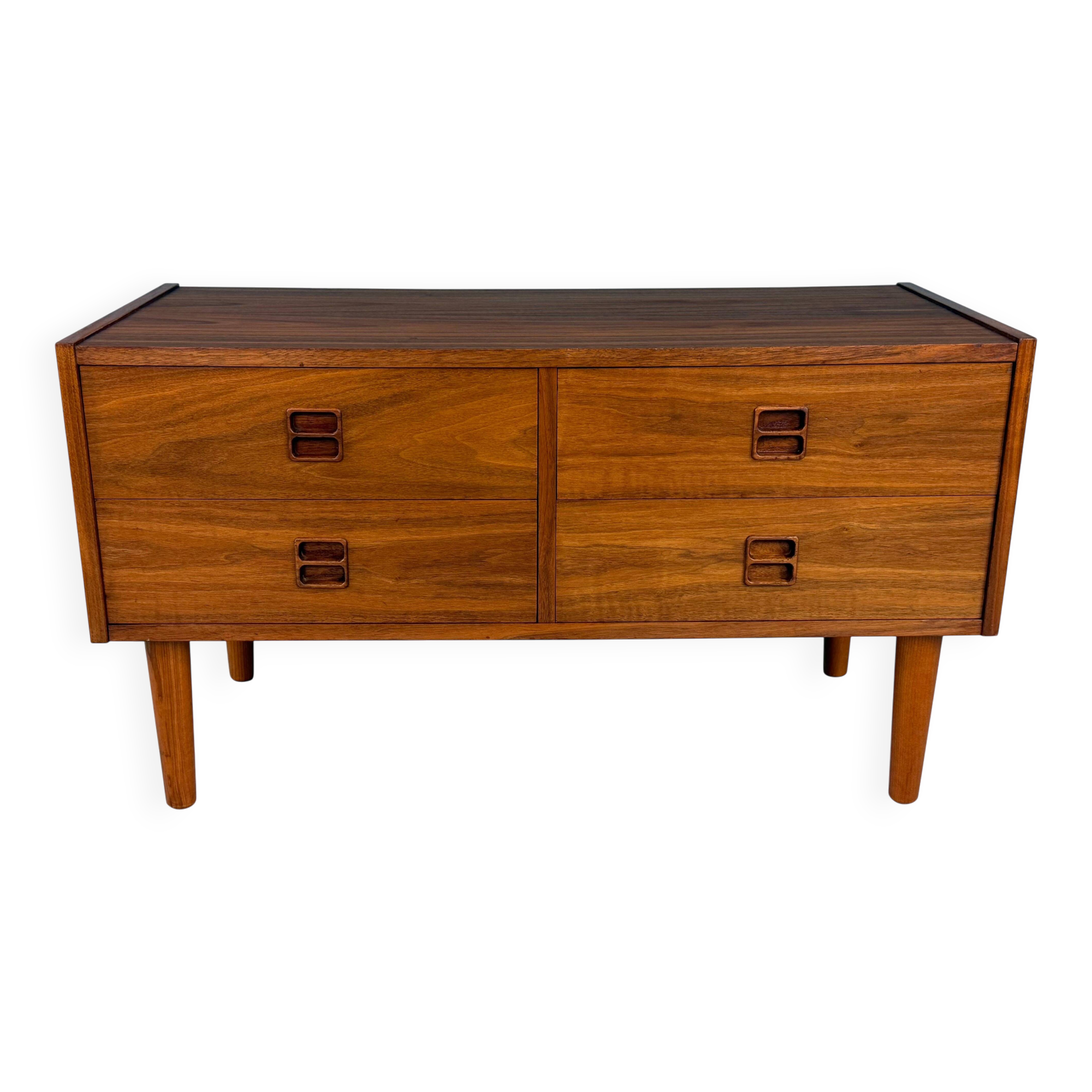Commode basse danoise en teck à quatre tiroirs, années 1960