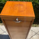 Meuble à rideau vintage en bois années 60-70