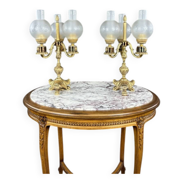 Paire de candélabres à trois lumières en bronze, XXe siècle