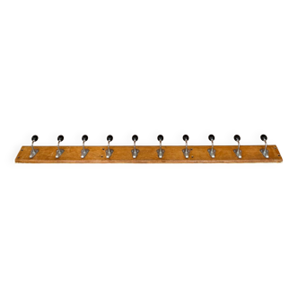 Old school coat rack 10 black ball hooks