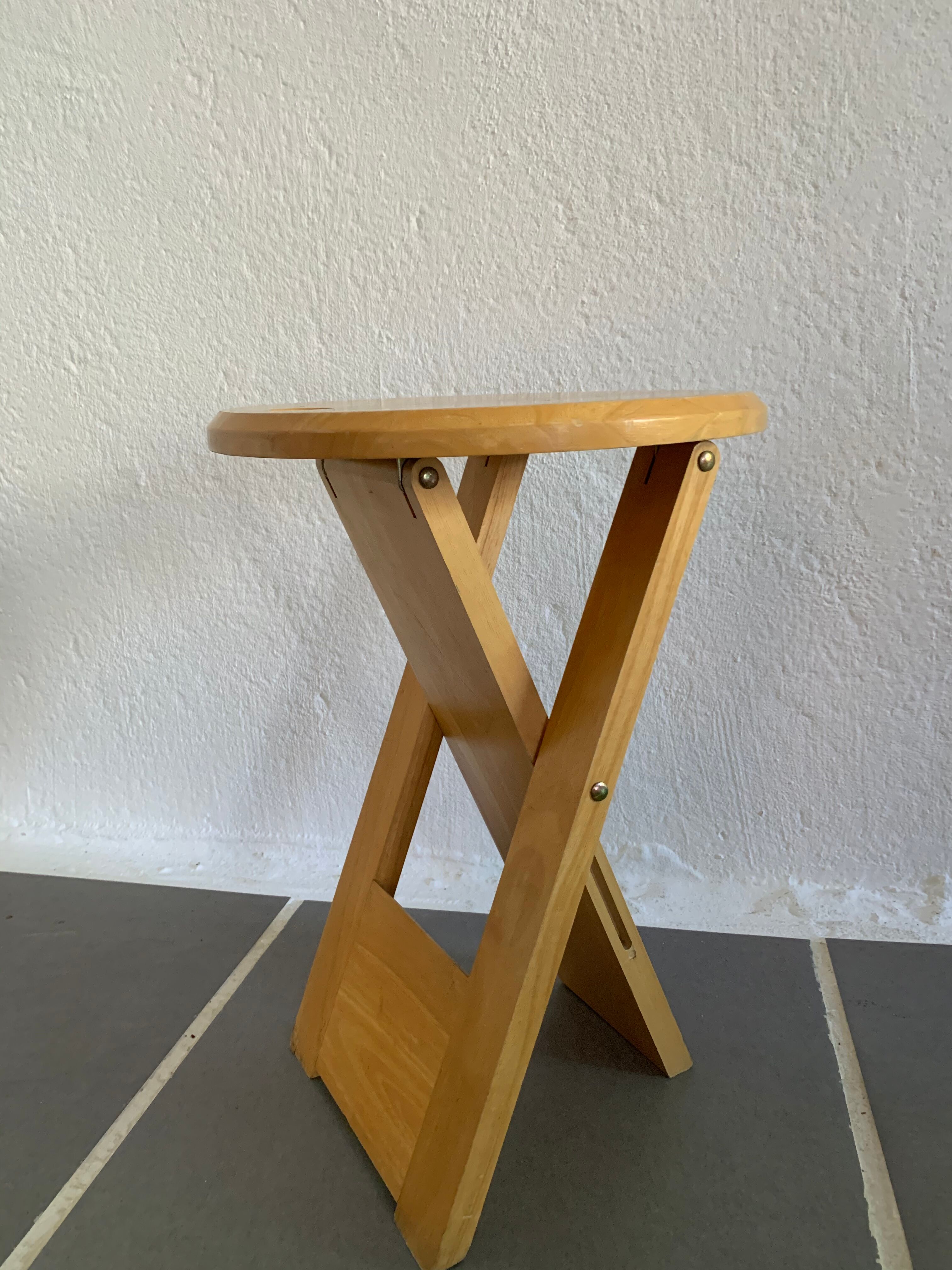 Suzy stool by Adrian Reed