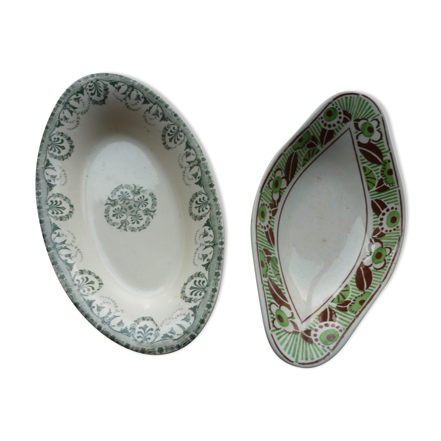 Lot of 2 vintage ceramic ramekins