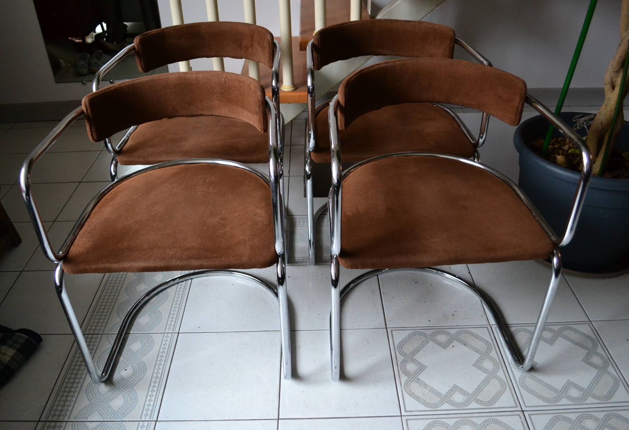 4 chaises par Renato Zévi pour Roche Bobois 1970