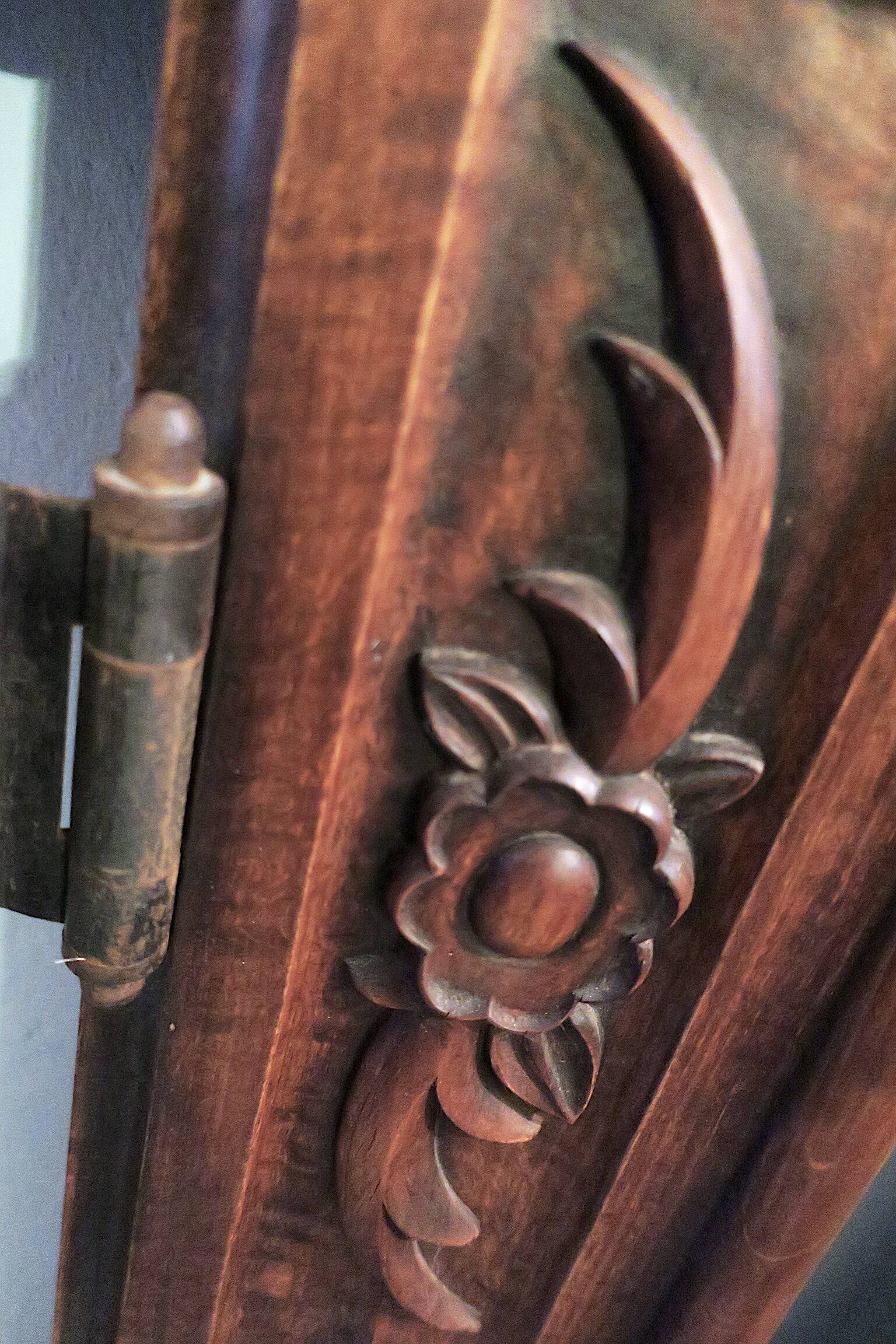 Art deco fireplace in carved solid teak and wrought iron, 1920