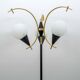 Lampadaire Stilnovo Mid-Century Modern en laiton italien et verre opalin, 50