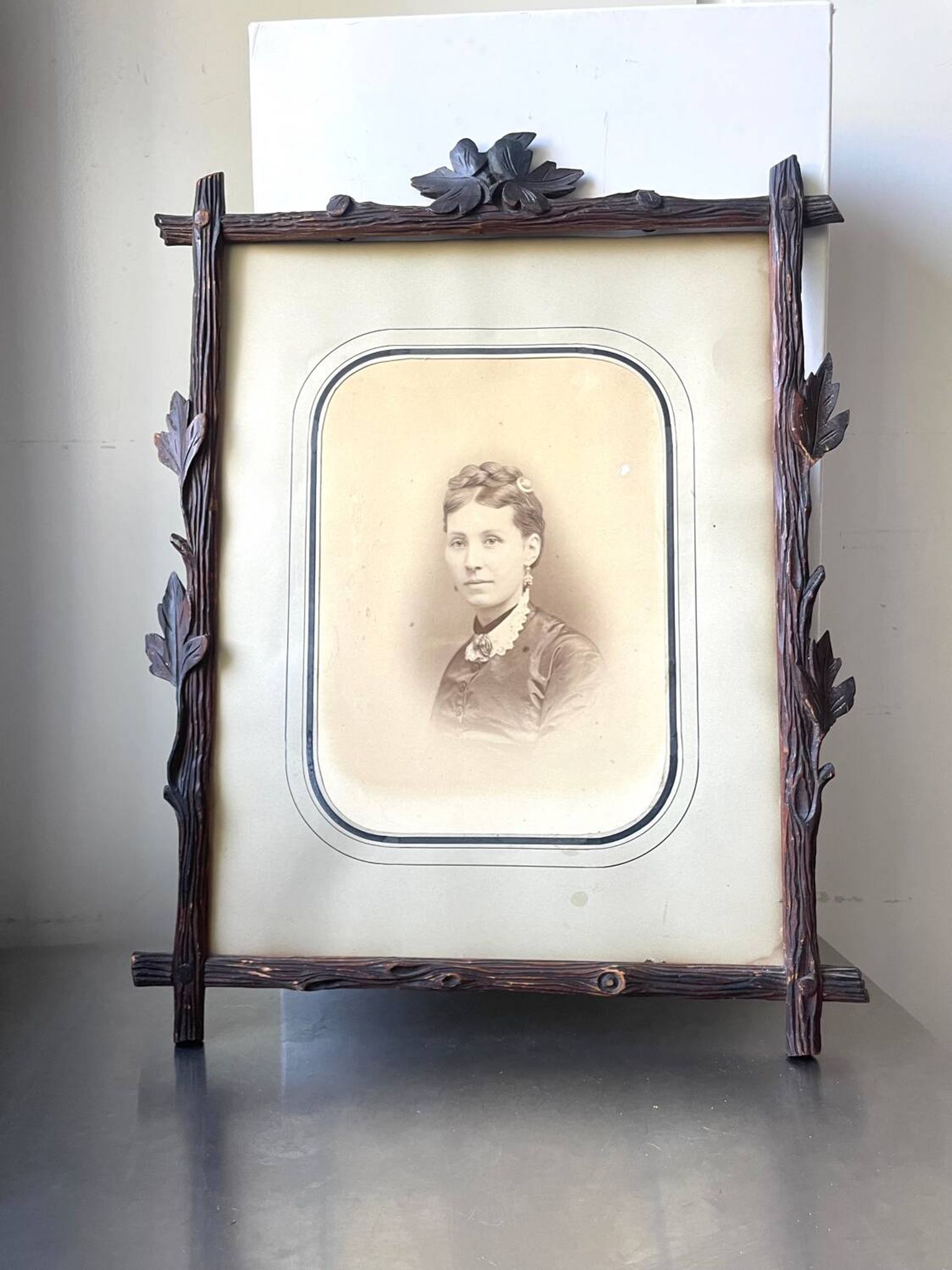 Antique Frame carved wood measurements 49 cm x 39 cm