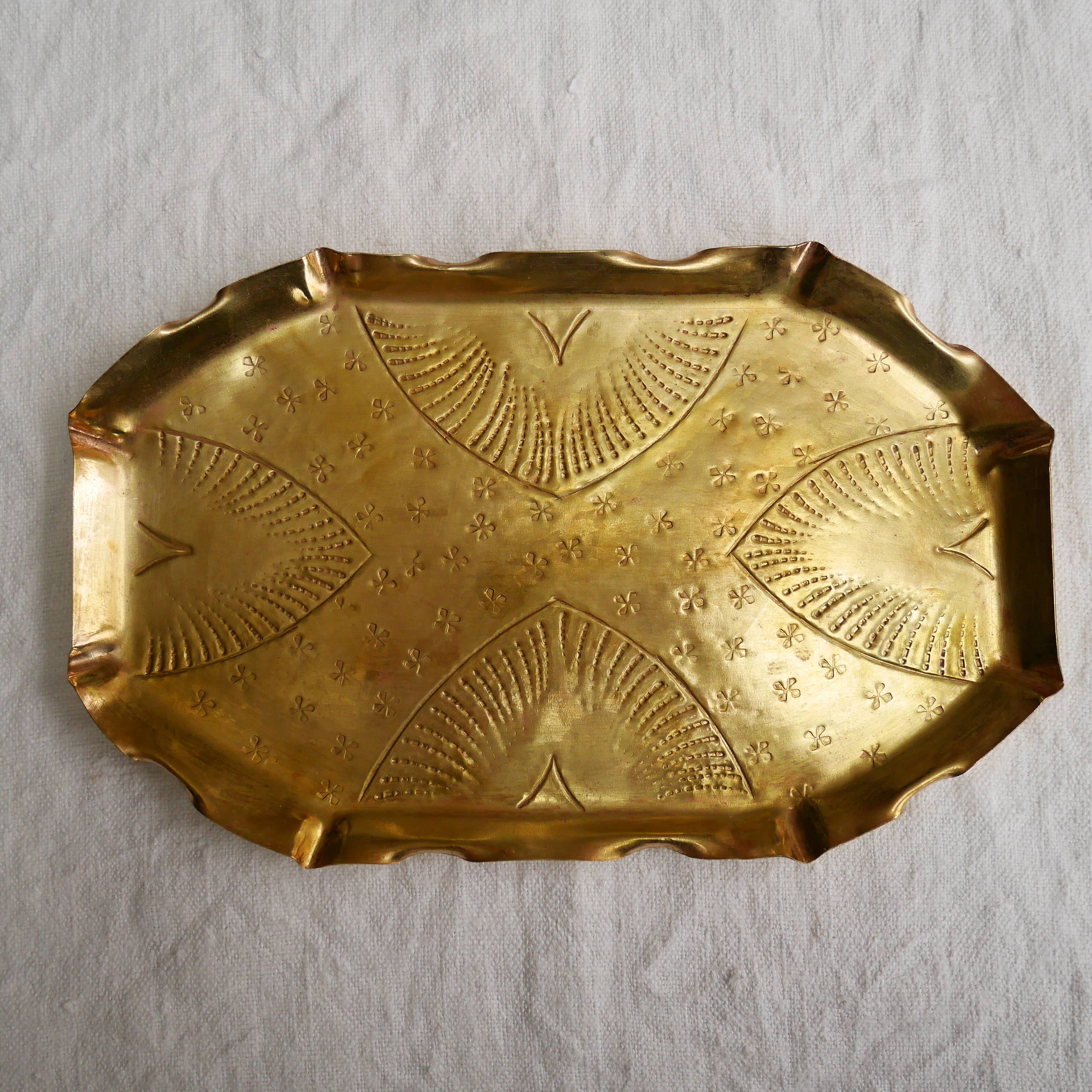 Brass top