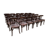 Set of 17 bistro chairs with bars