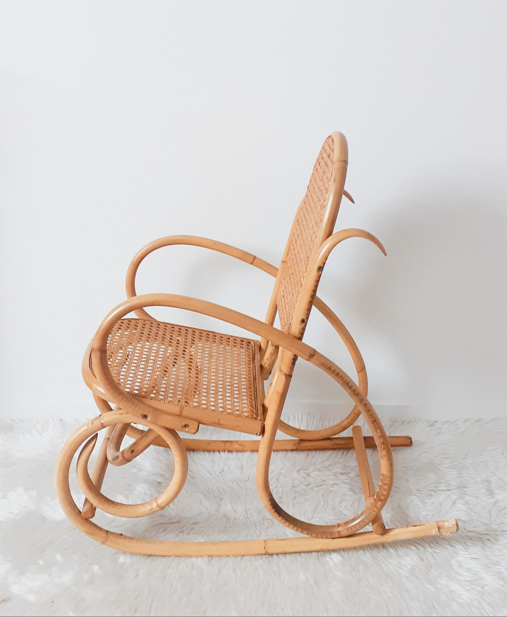 Child rocking-chair