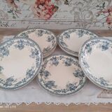 Lot de 9 assiettes diverses en faïence ancienne début 1900 décor roses bleues
