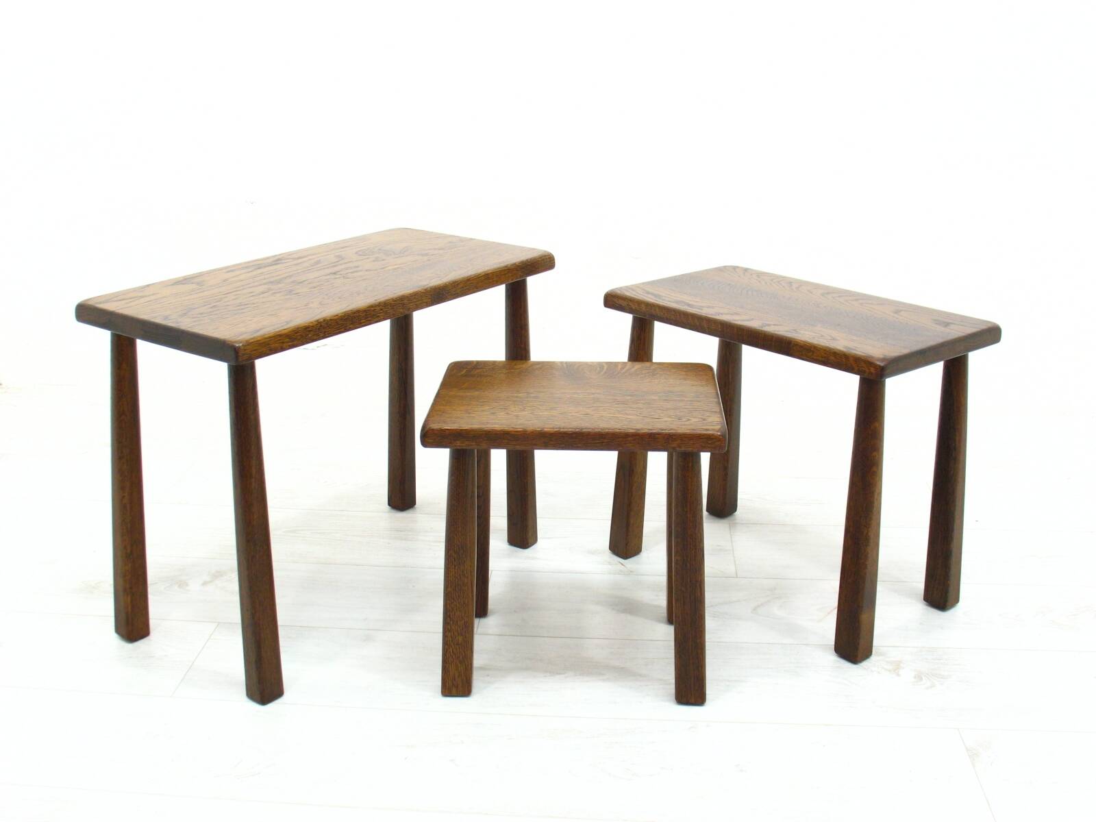 Oak Nesting Tables.
