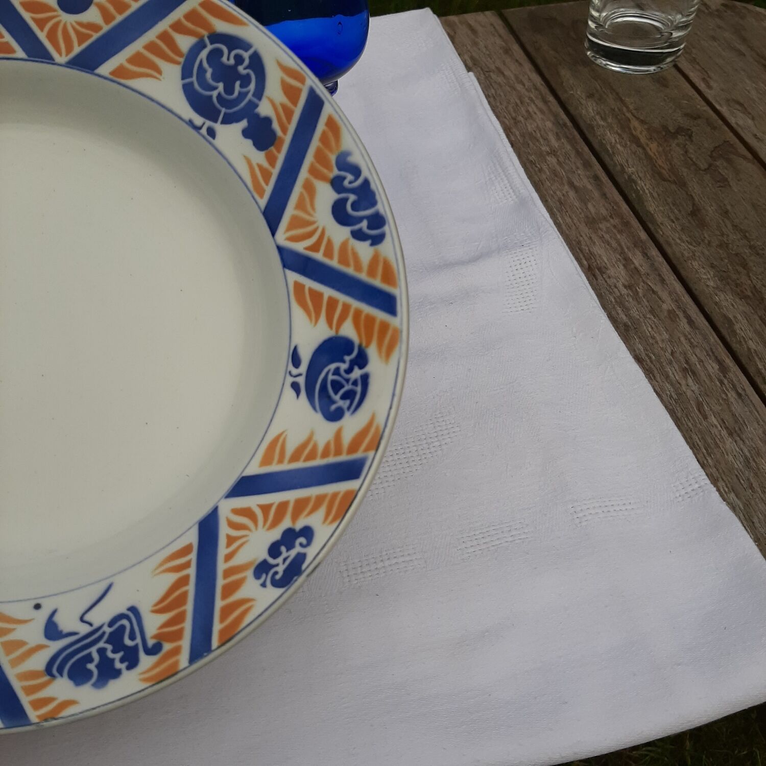 6 assiettes creuses Terre de fer Orchies Canada