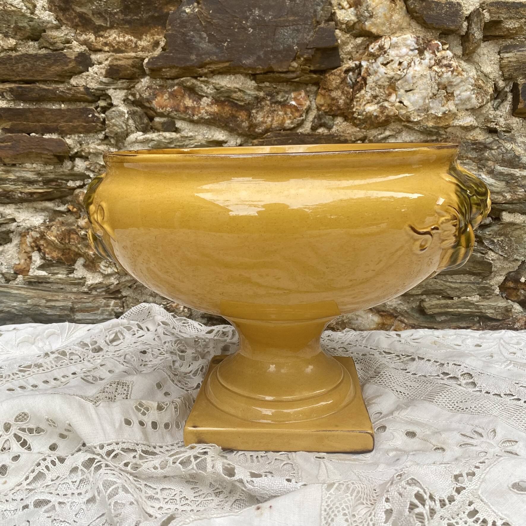 Pedestal planter in ceramic, Medicis style.