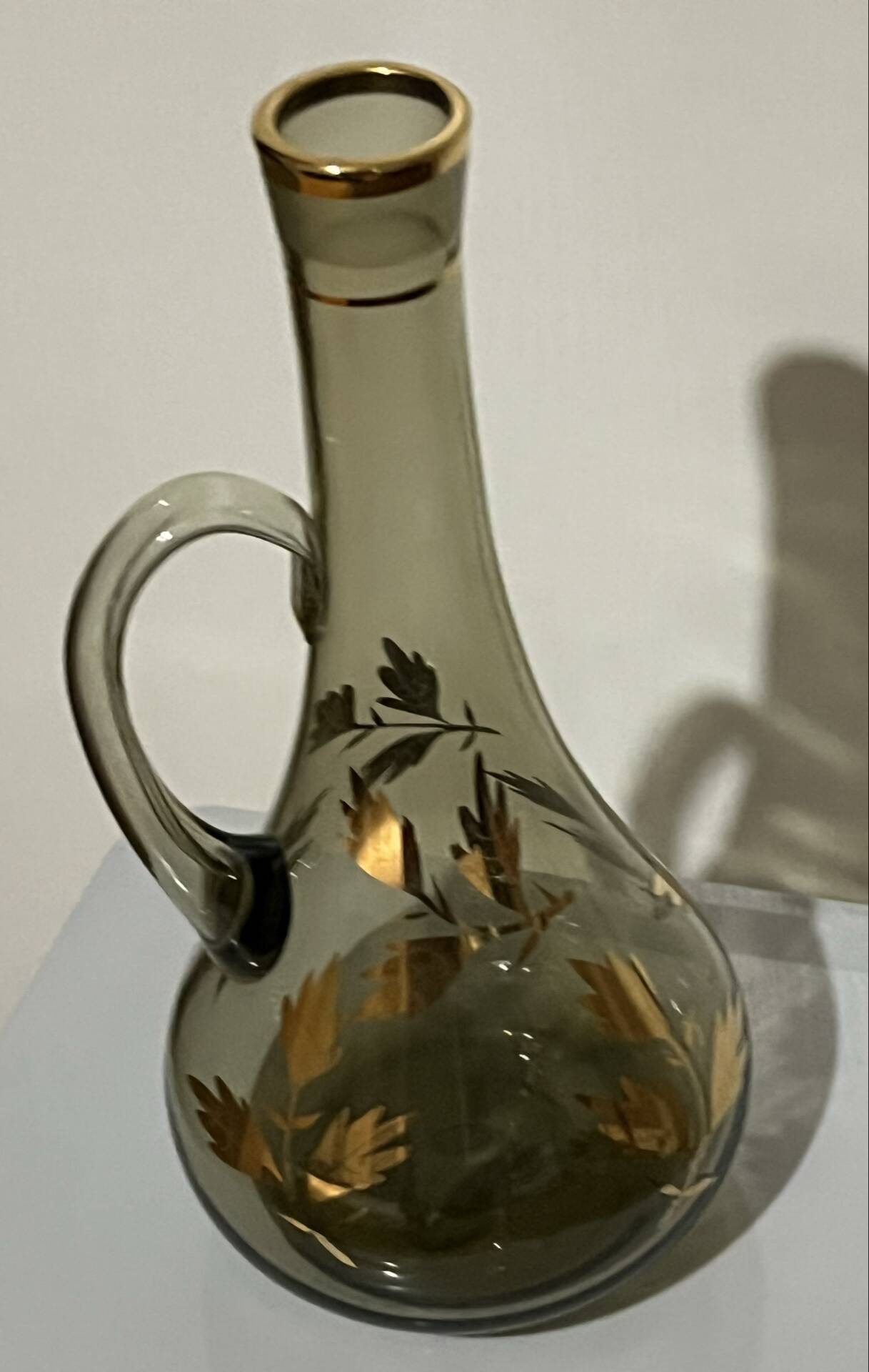Vintage smoked glass jug / carafe with gilding – Vianne glassware