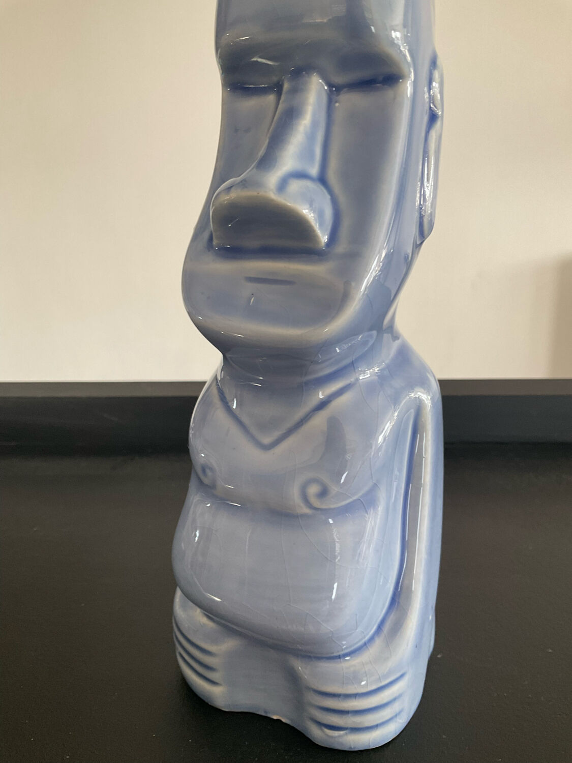 Vintage ethnic vase in glazed porcelain