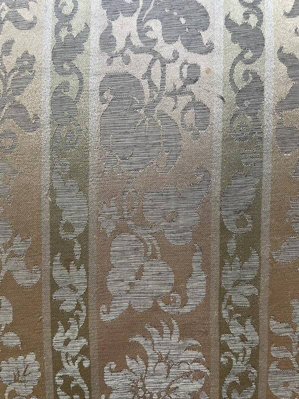 Fauteuil anglais en acajou à oreilles