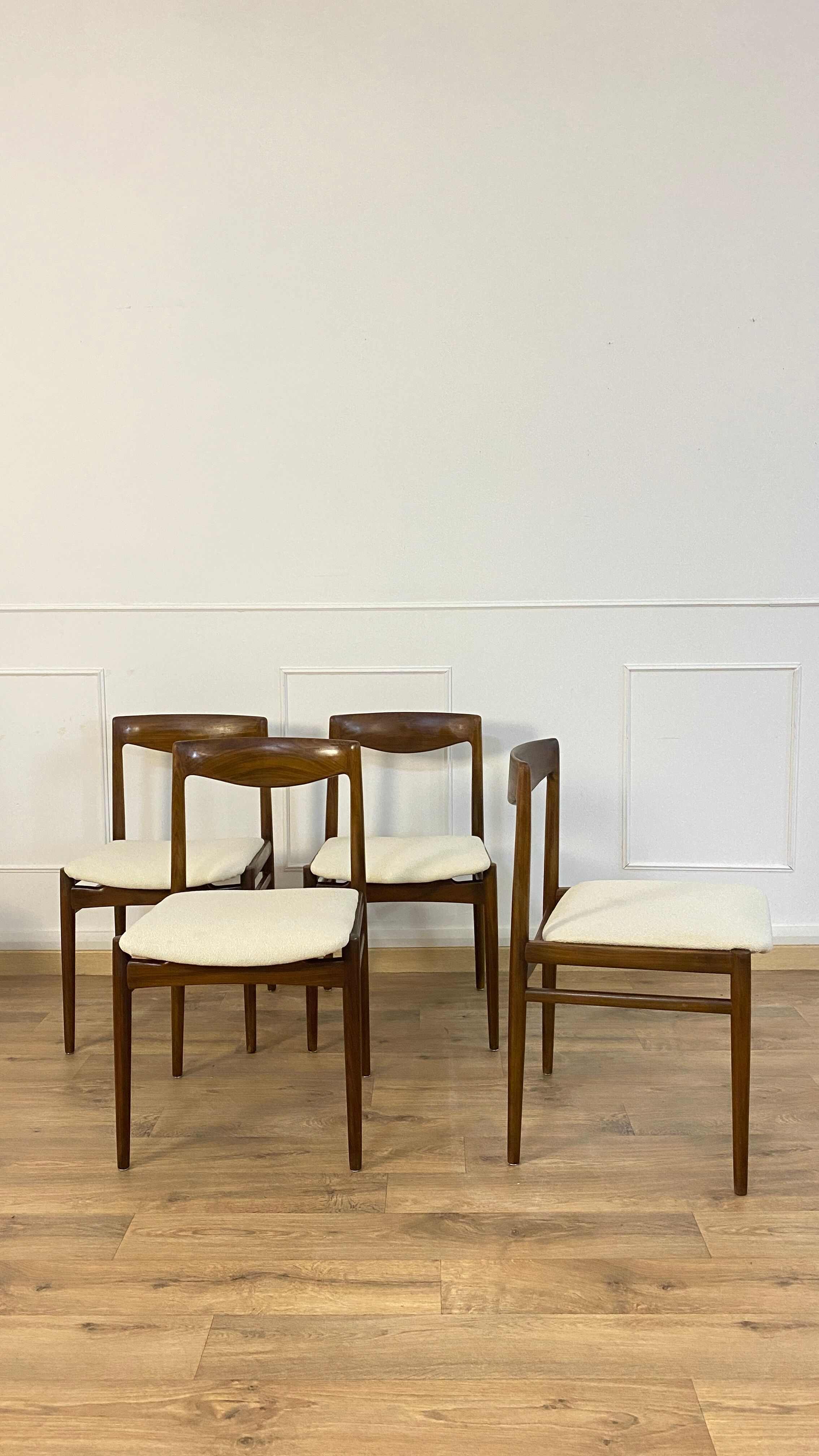 Suite of 4 vintage chairs Lübke