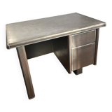 Roneo desk