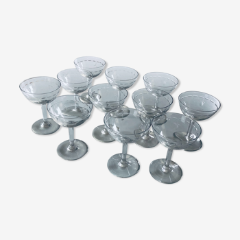 Set of 11 champagne glasses
