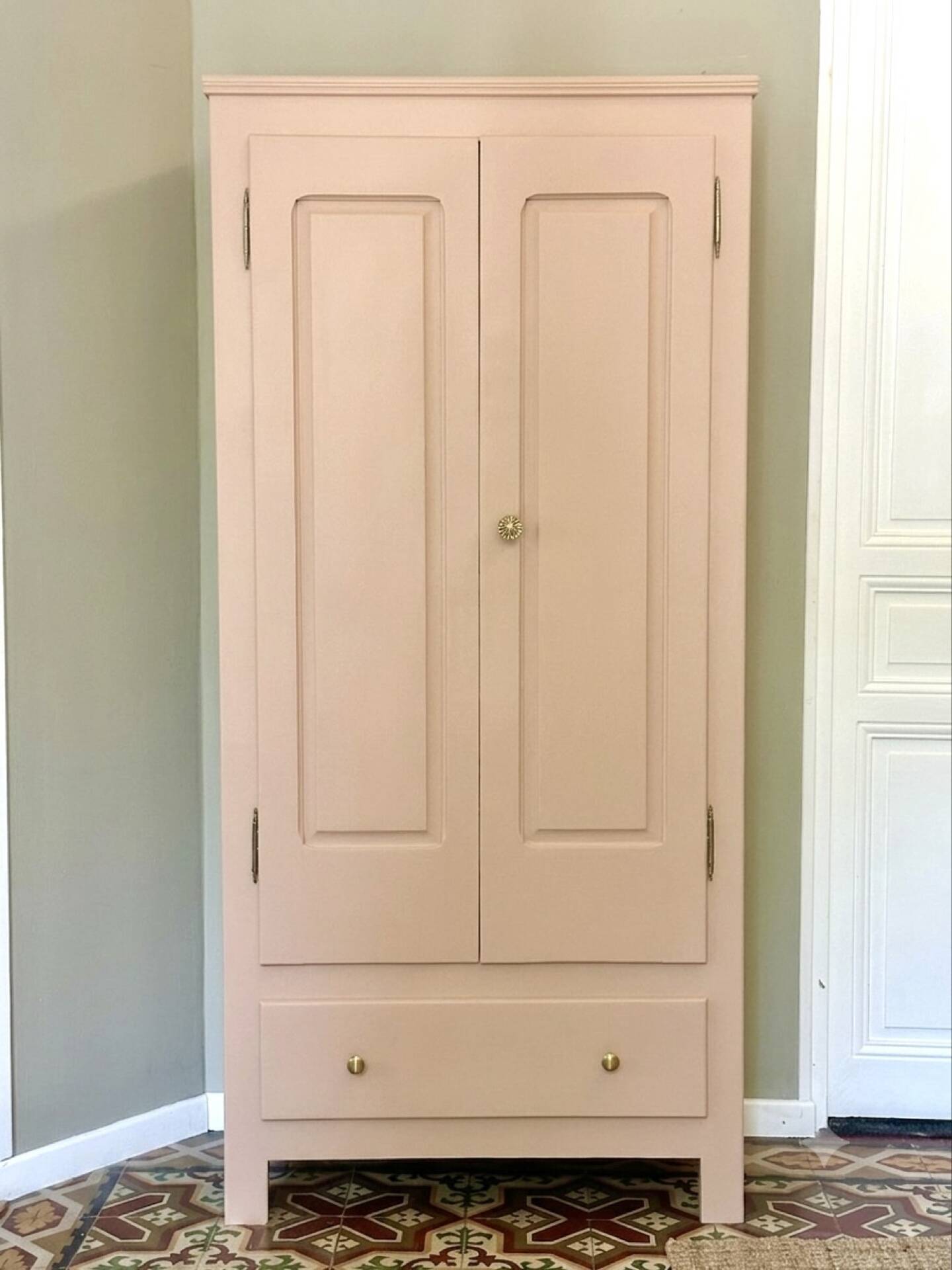 Parisian wardrobe made of solid wood