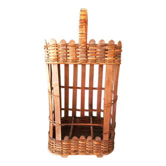 Rattan bottle holder