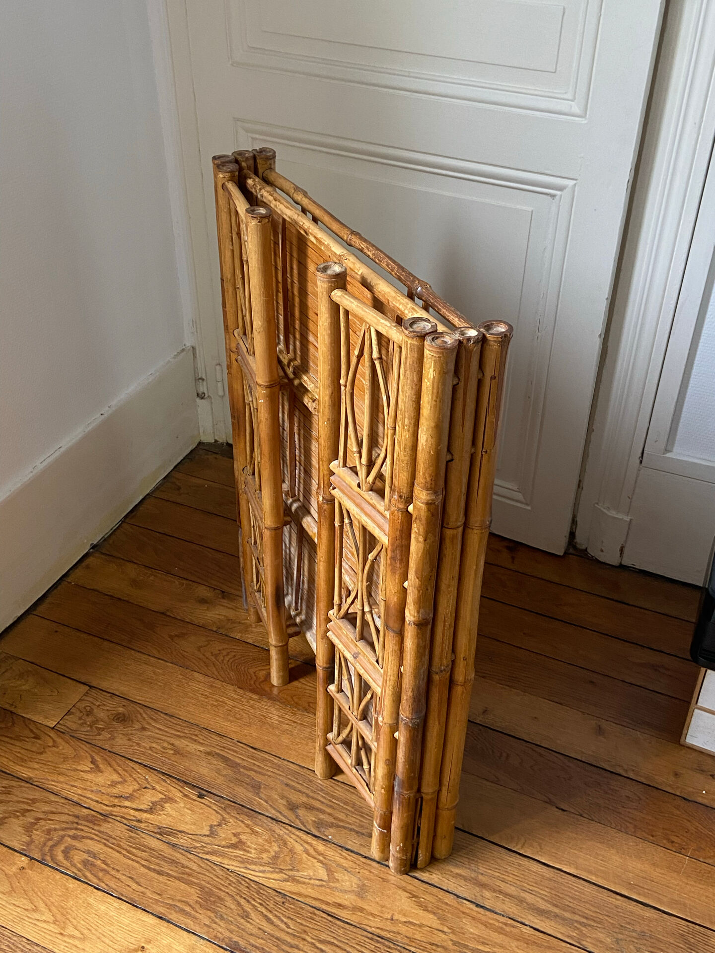 Foldable rattan furniture