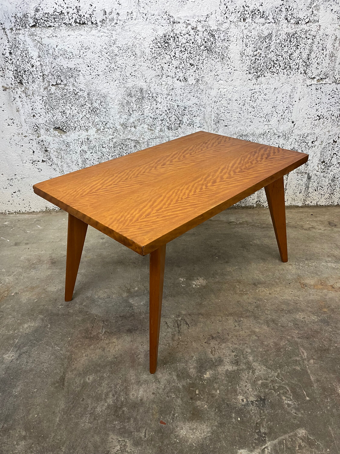 Vintage coffee table legs compass