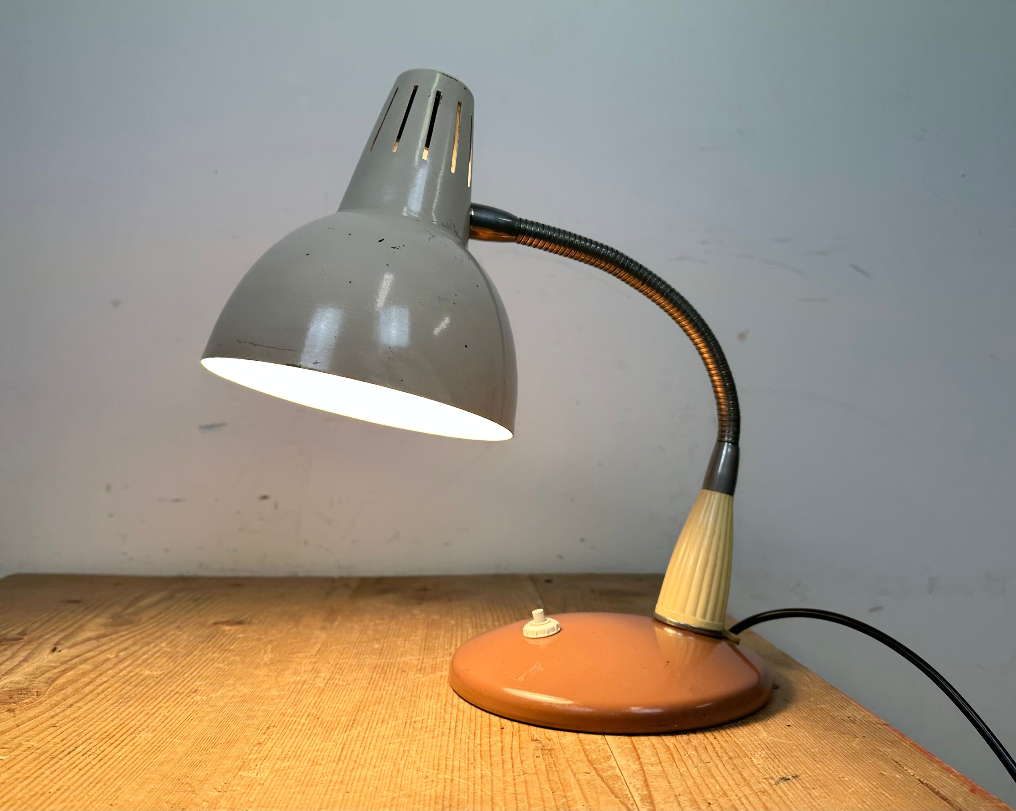 Vintage Industrial Gooseneck Table Lamp, 1960s