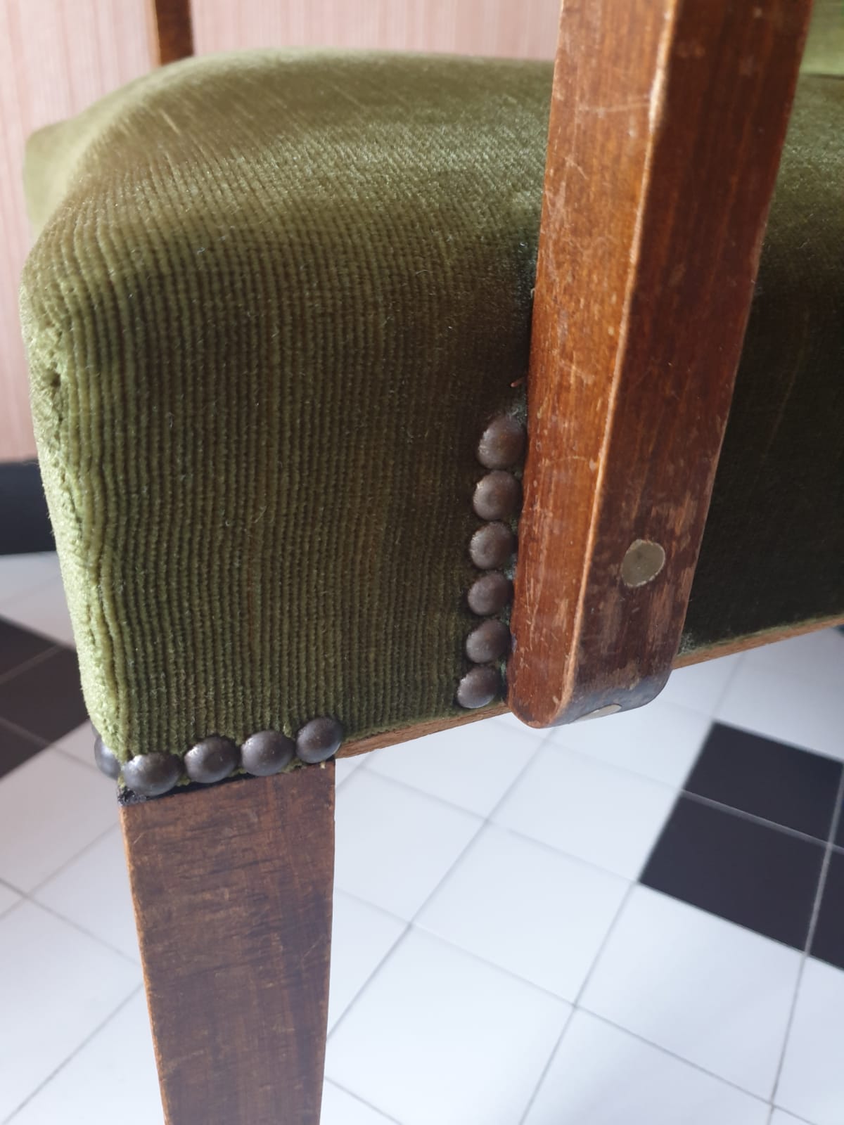 Pair of bridges in green velvet and dark wood