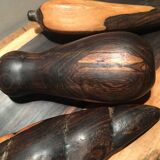 Tray and its wooden fruits. Tribal art