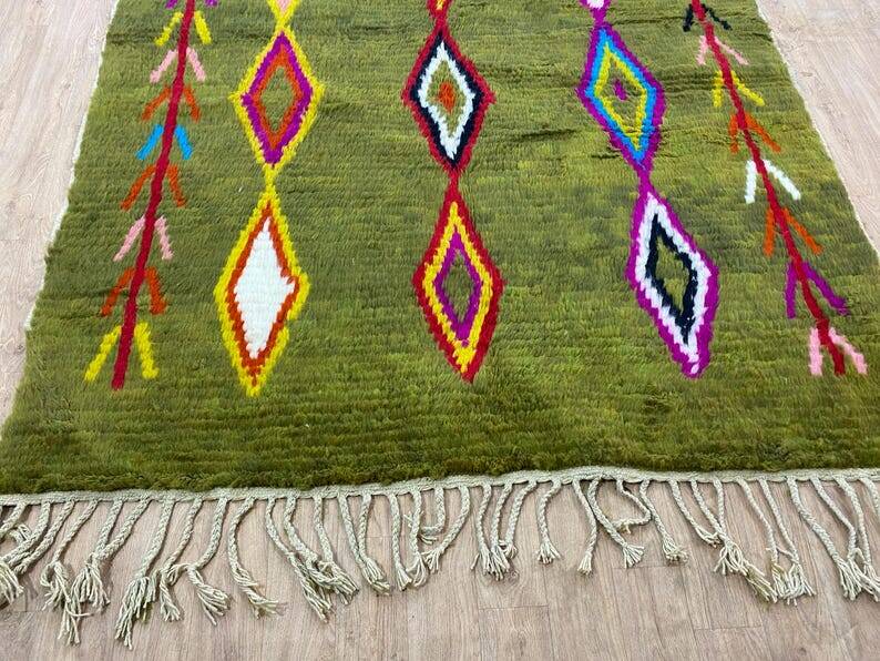 Moroccan Berber traditional rug 200/270