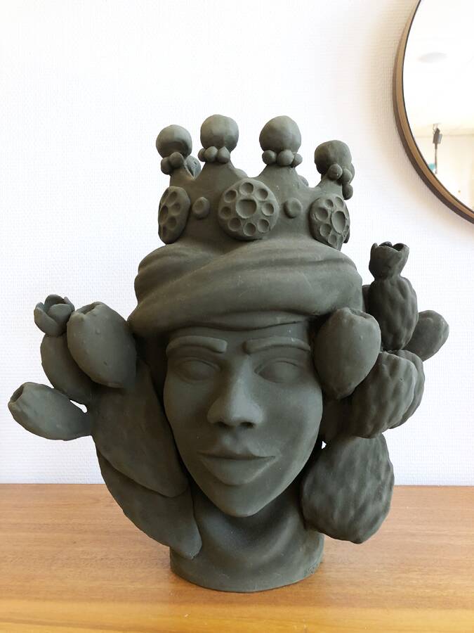 Crowned head in ceramic by Stefania Boemi – Sicily, Italy