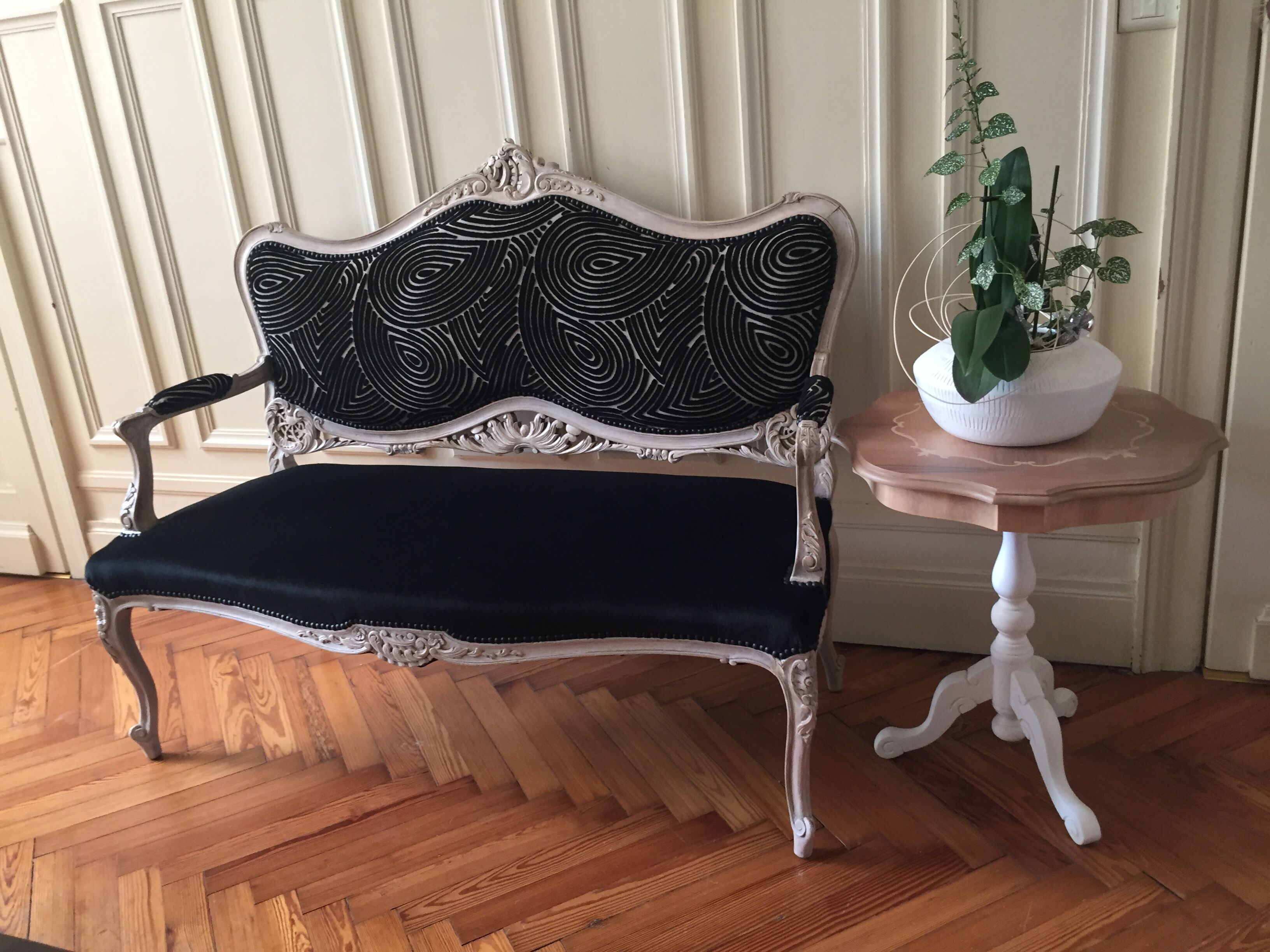 Sofa or seat louis XV style