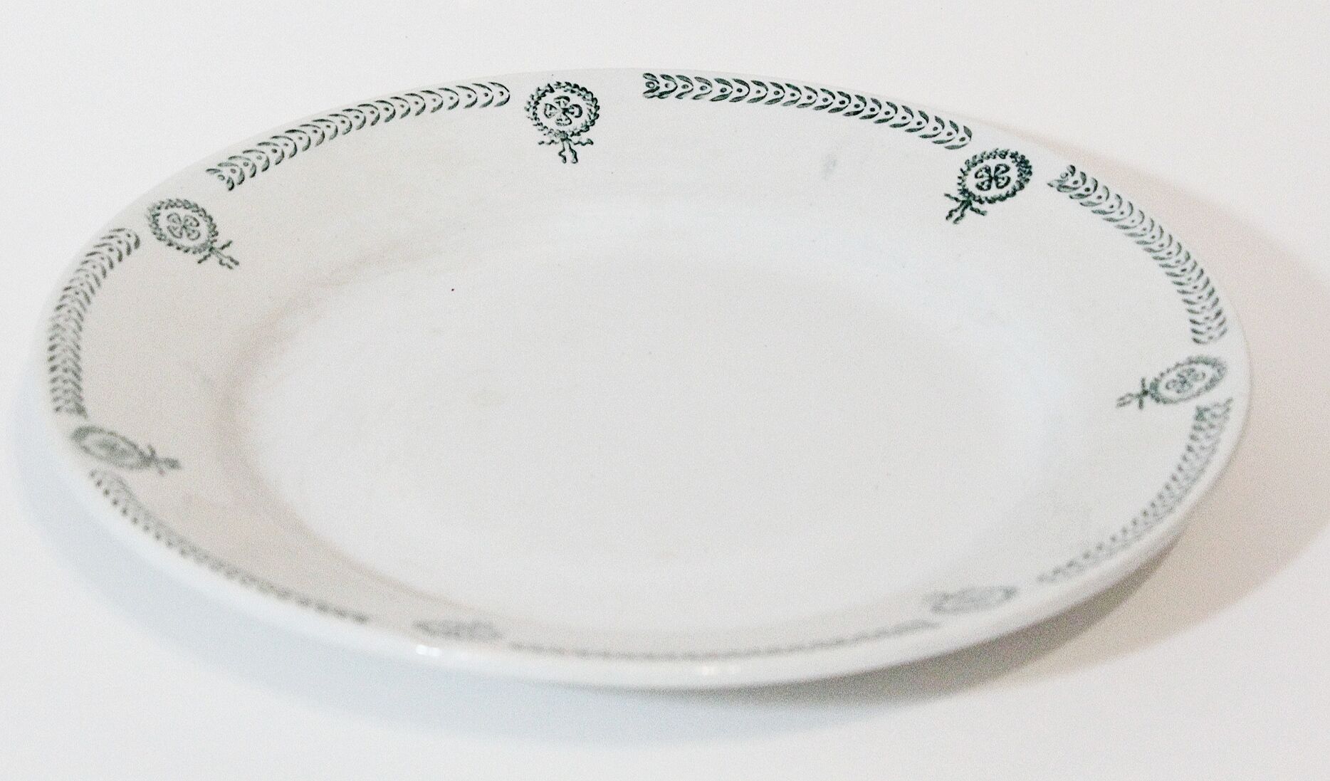 Lot de 4 assiettes faïencerie de Castres