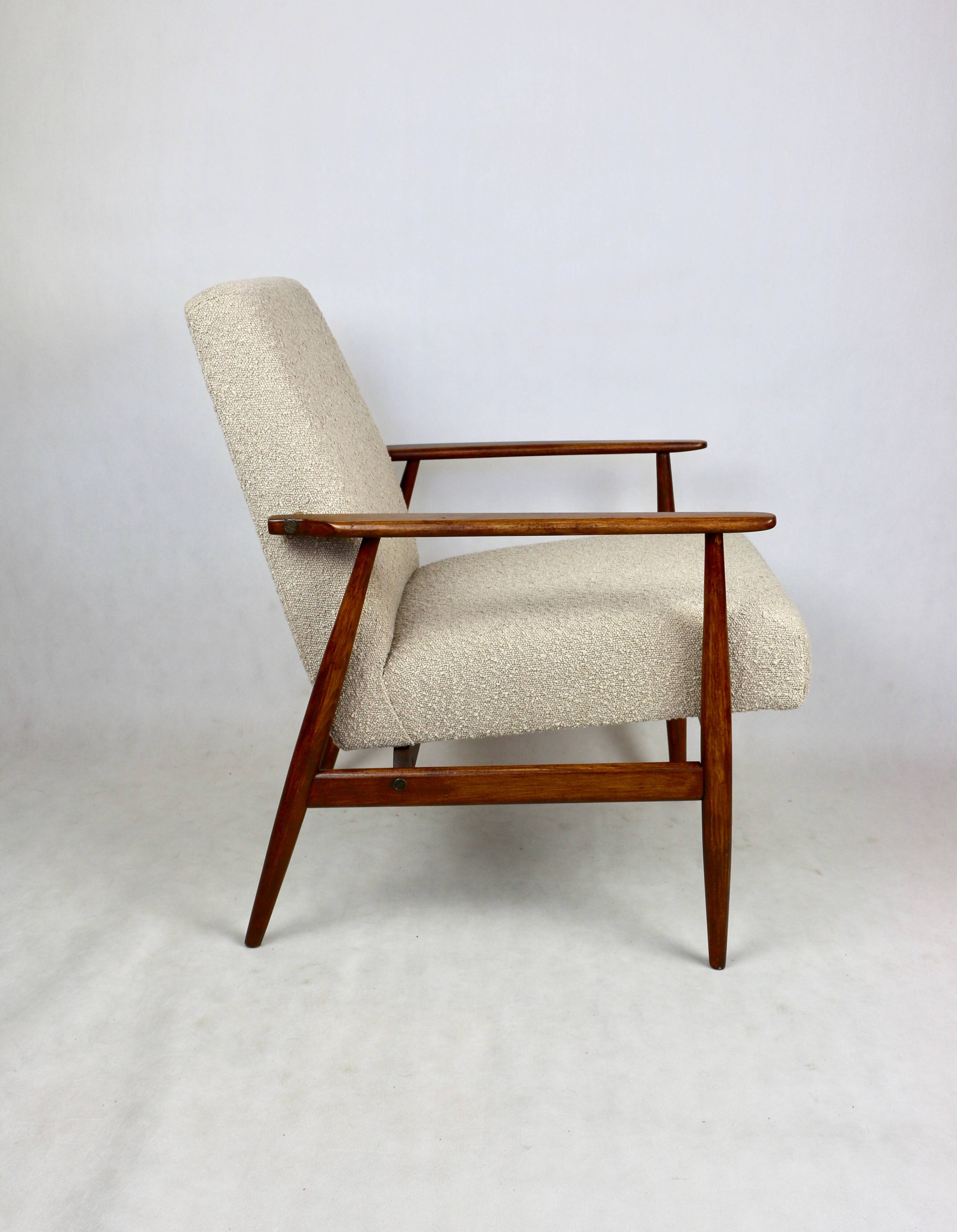 Armchair 'Lis', 1970s beige boucle design by Henryk Lis - natural wood