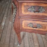 Commode sauteuse style Louis XV, époque XIXème