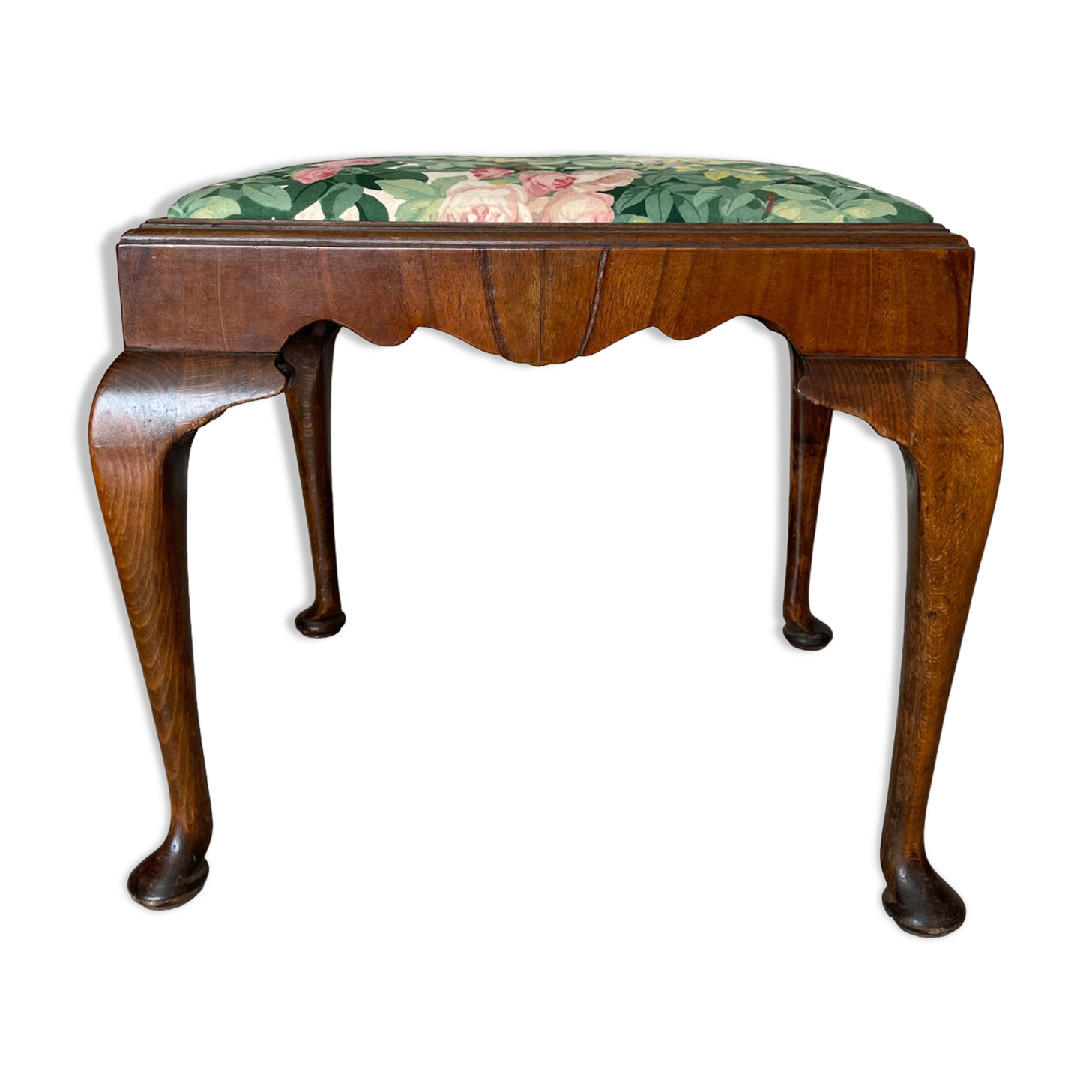 Wooden stool Chippendale