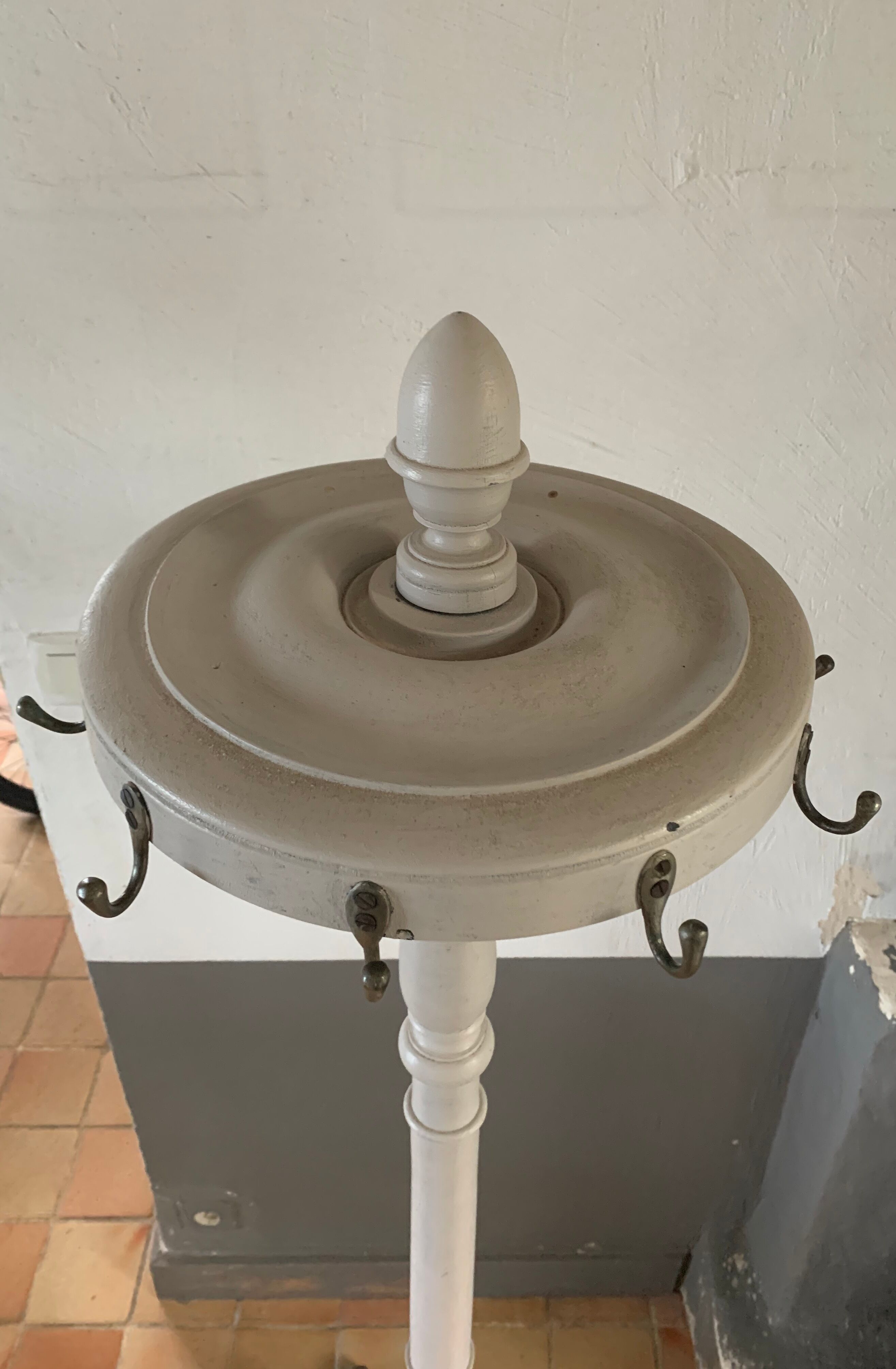 Door mantle patinated gustavian style