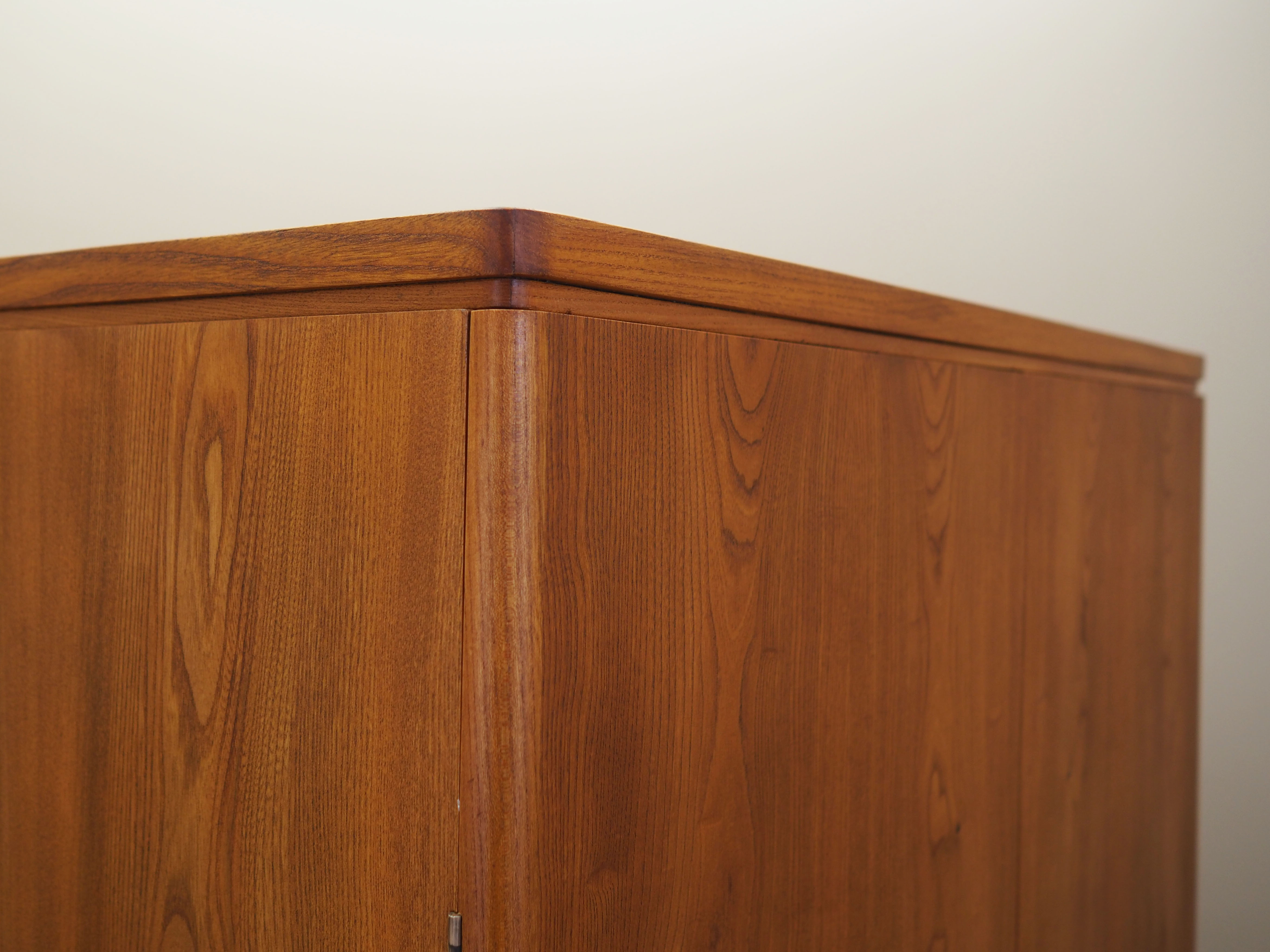 Oak wardrobe, Danish design, 1960s, production: Sweden
