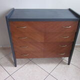 Vintage chest of drawers