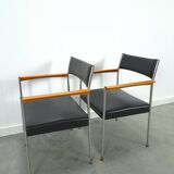 Chaises DDR avec base chromée et revêtement noir, chaises de salle à manger