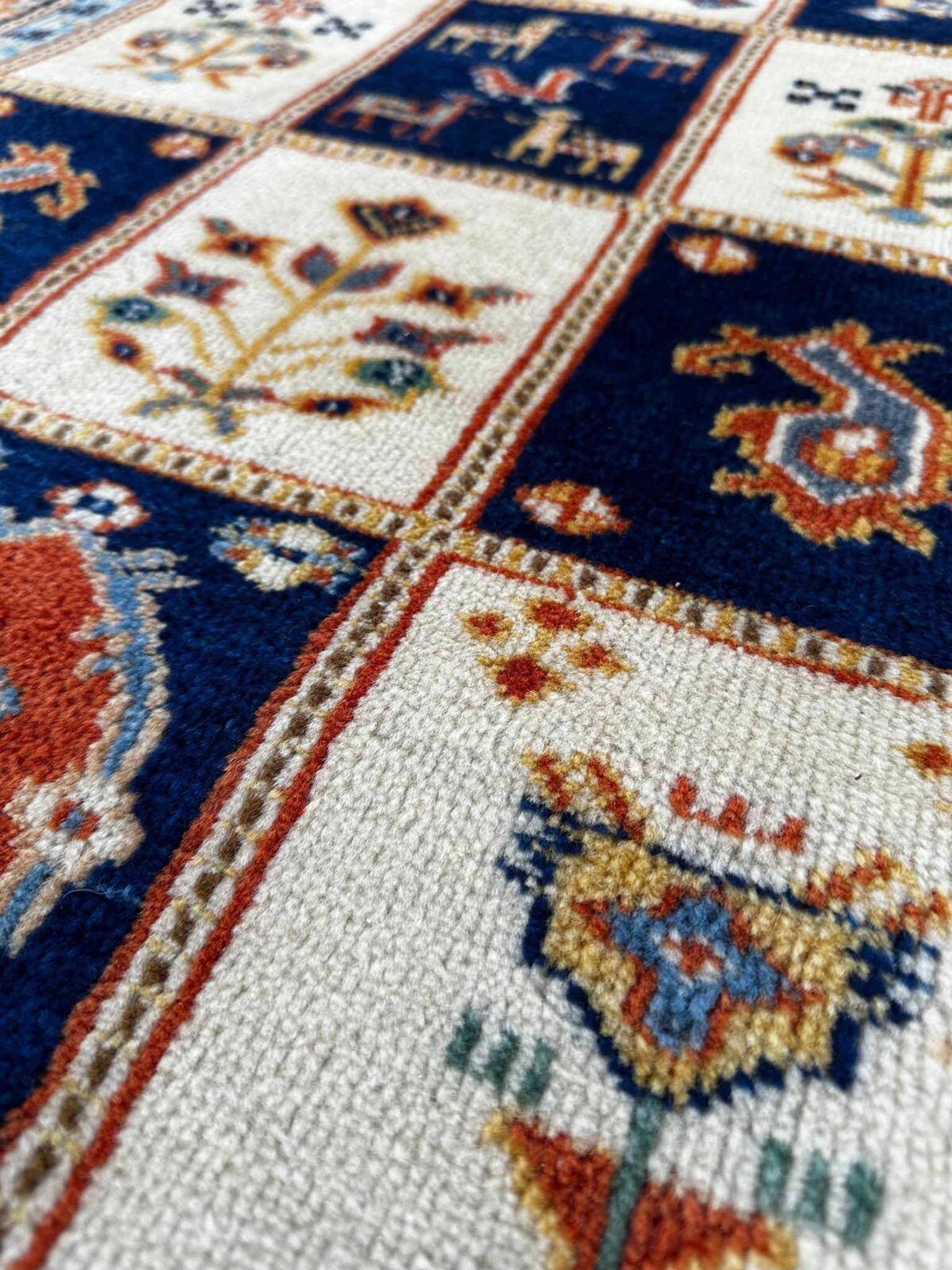Handmade Indian rug 160cm x 90cm