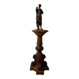 Walnut column, work of the late nineteenth century
