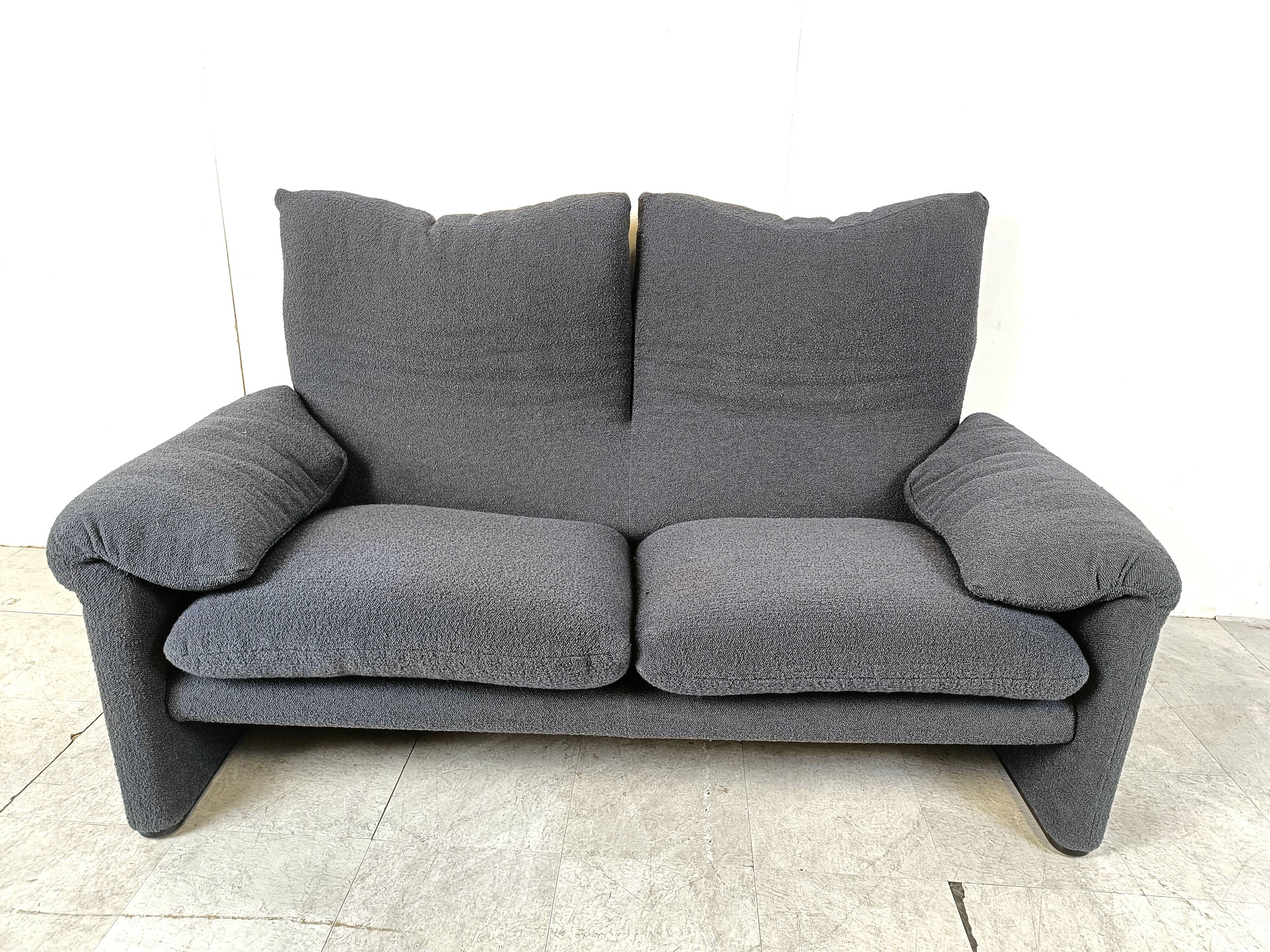 Maralunga sofa by Vico Magistretti for Cassina