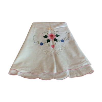 Nappe ancienne broderie et dentelle