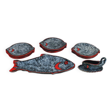 Fish service by Luc Vallauris