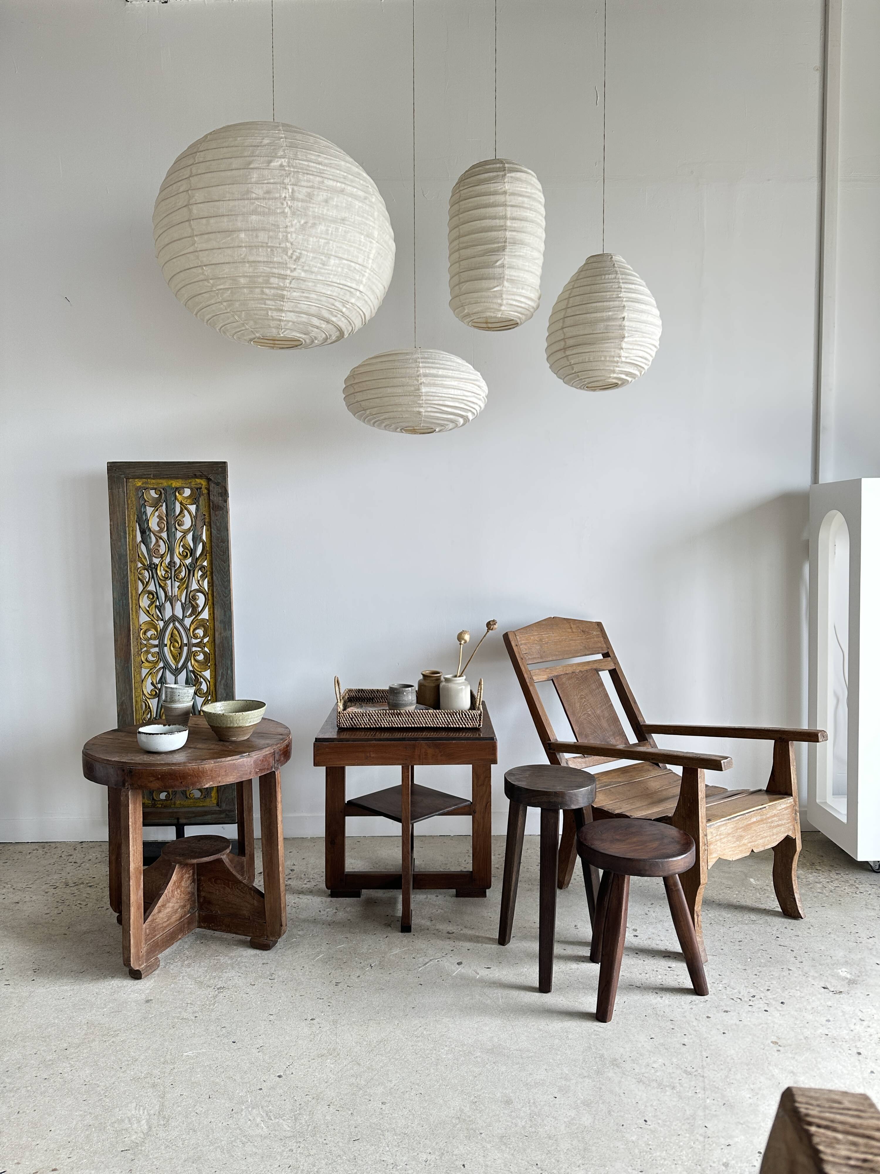 Small Japanese-style natural rattan and linen pendant light in the shape of a drop H40 D35